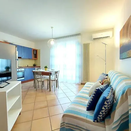 Appartement 300m Dal Marewifi, Smart-tv E Parcheggio Privato *